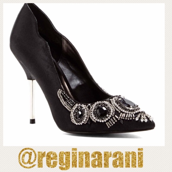 ABS Allen Schwartz Shoes - 🎁Abs black jeweled shoes silver heel